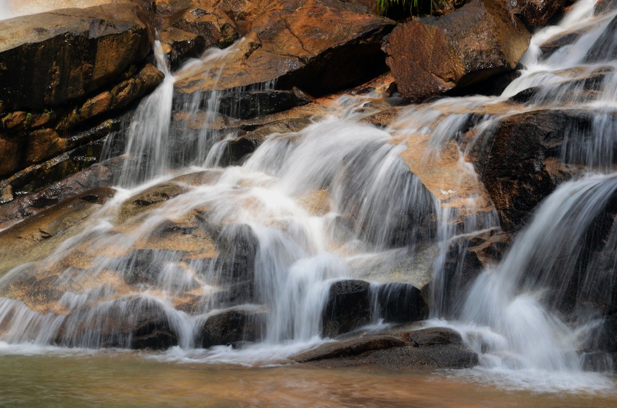 Фотообои Вода и камни